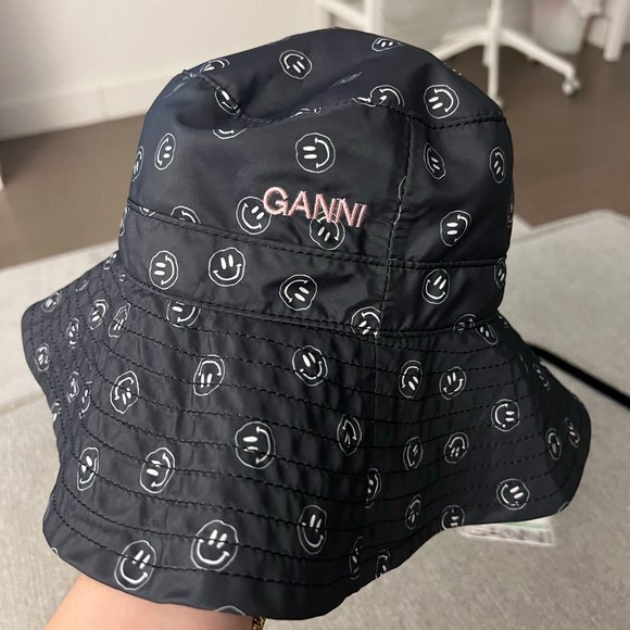 Ganni Bucket Hat - Picture 1 of 4